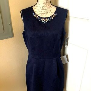 Tahari dress. Size 10P.